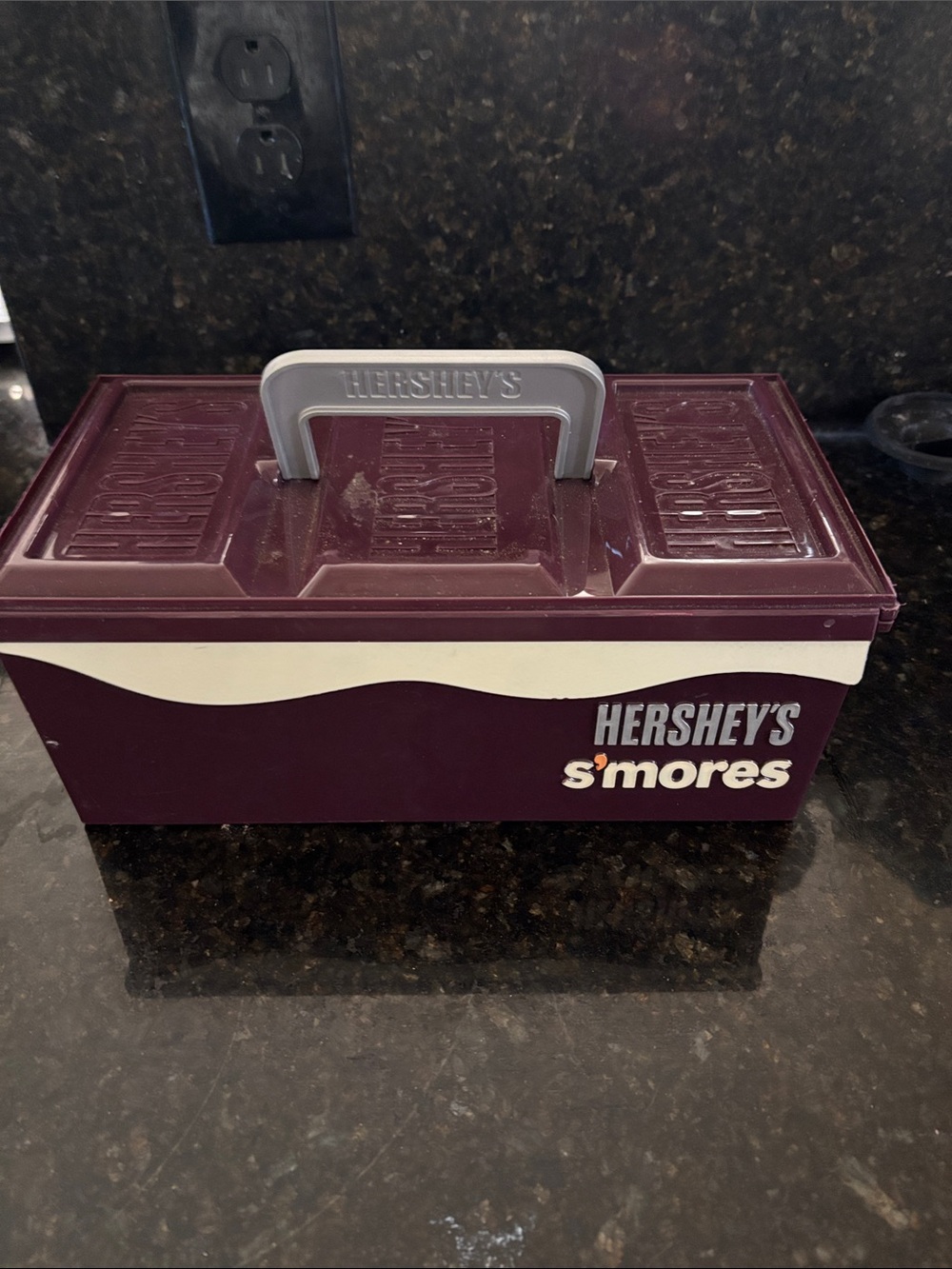 S'mores Storage Container
